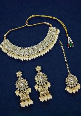 Golden Alloy Necklace Set