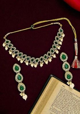 Golden Alloy Necklace Set