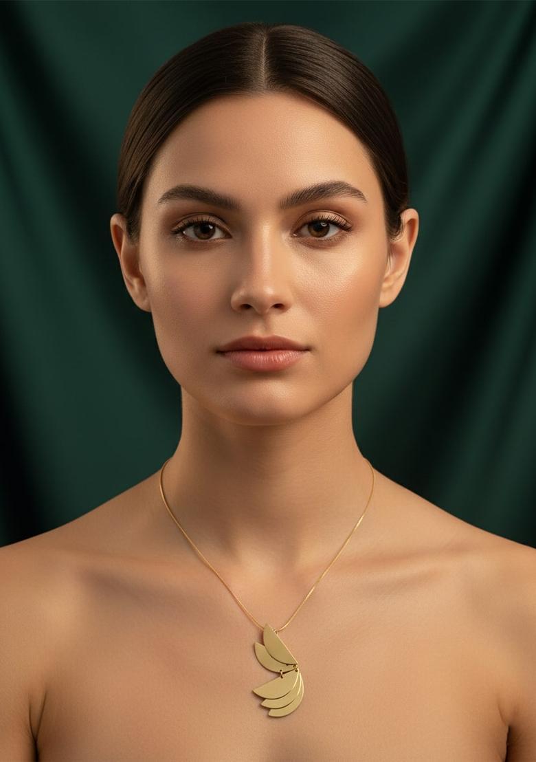 Golden Stainless Necklace - Indya