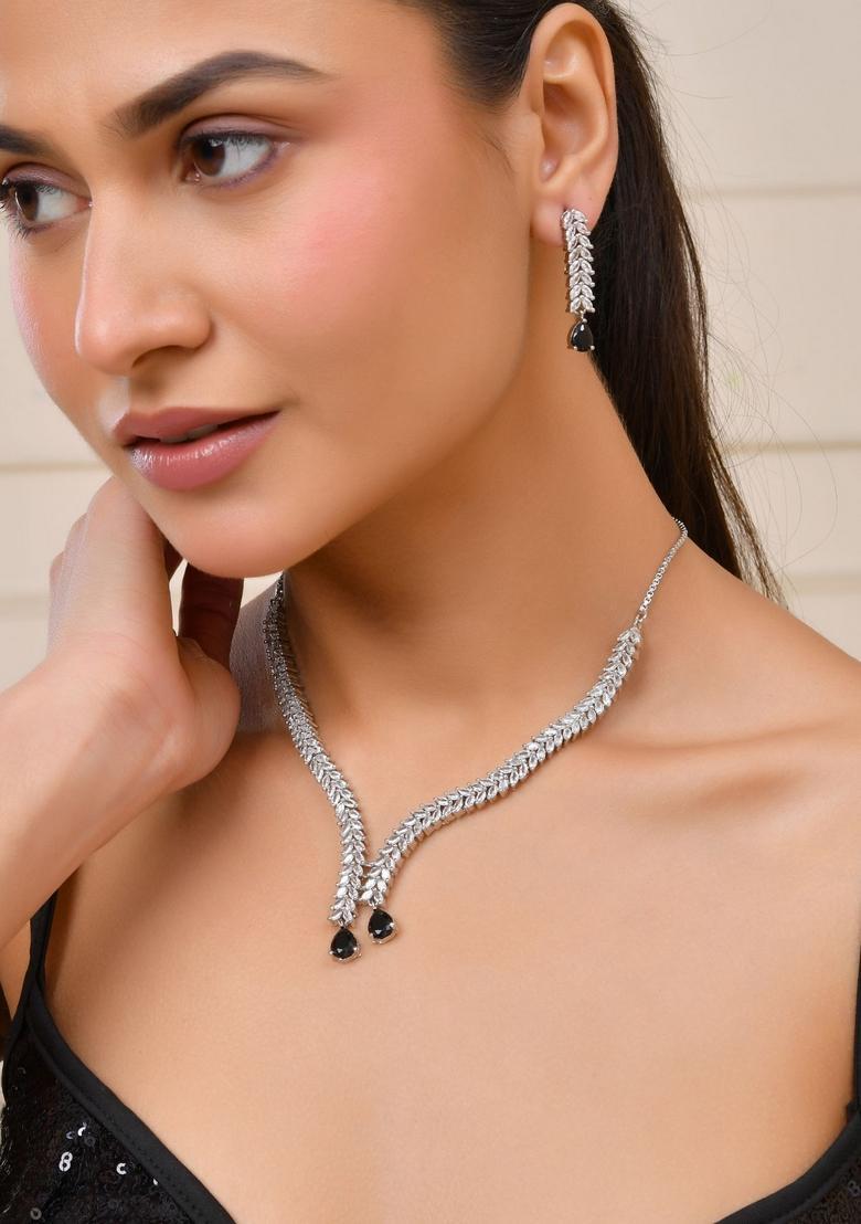 Black Stainless Steel Jewellery Set - Indya