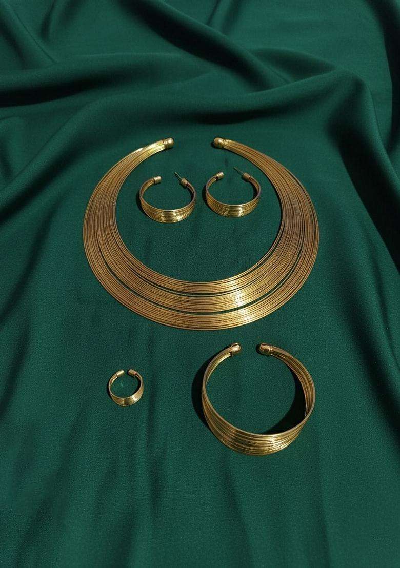 Gold Stainless Necklace Set - Indya