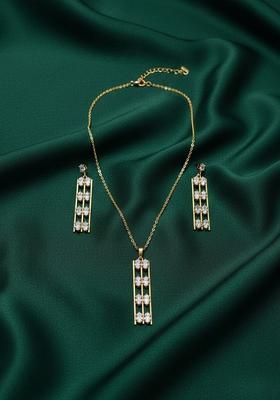 Gold Stainless Necklace Set
