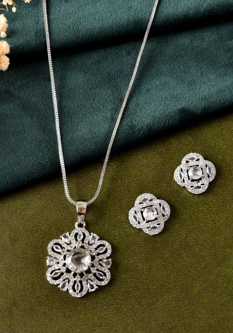 Silver Plated Circular Shaped Floral Ad Chain Set