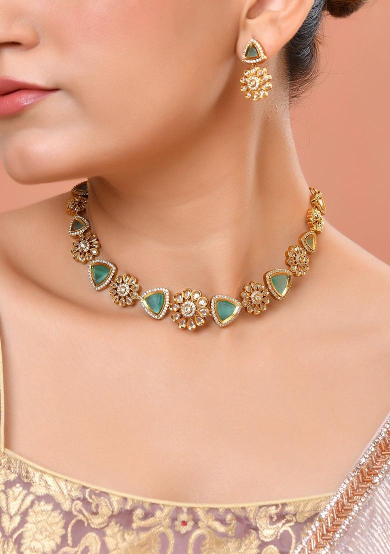 Gold Tone Floral With Teal Green Stone Ad Necklace Set - Indya