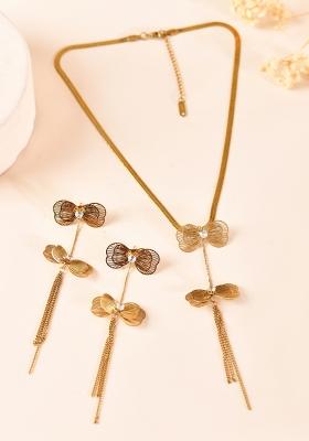 Gold-Toned Butterfly Design Pendant Necklace With Tassel Earrings Set
