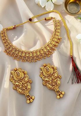 Golden Alloy Neckalce Set