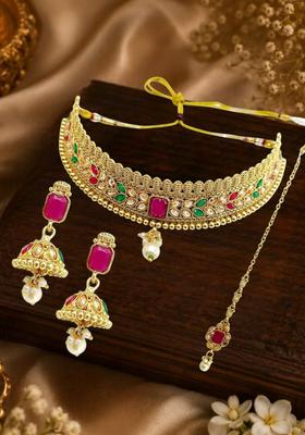 Golden Alloy Neckalce Set