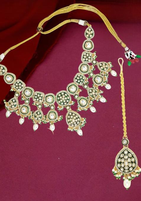 Golden Alloy Necklace Set