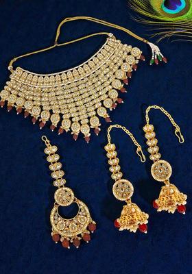 Golden Alloy Necklace Set