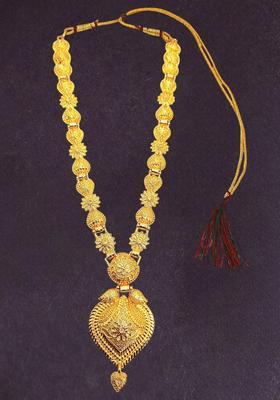 Golden Alloy Necklace Set