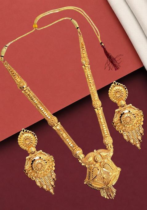 Golden Alloy Necklace Set