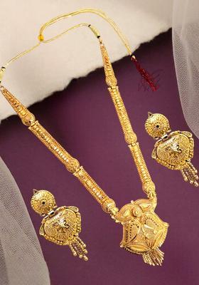 Golden Alloy Necklace Set