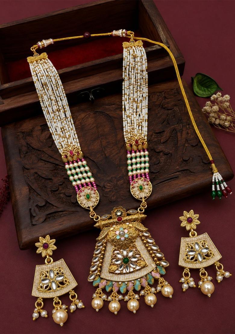 Golden Alloy Necklace Set - Indya