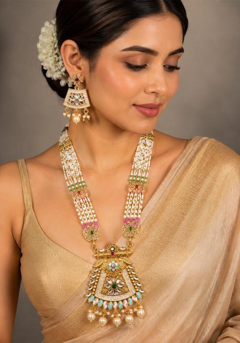 Golden Alloy Necklace Set