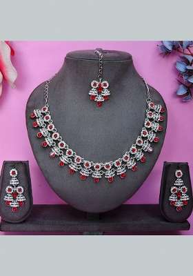 Red Alloy American Diamonds And Stone Necklace Set