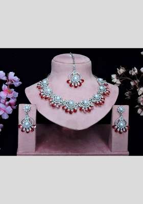 Red Alloy American Diamonds And Stone Necklace Set