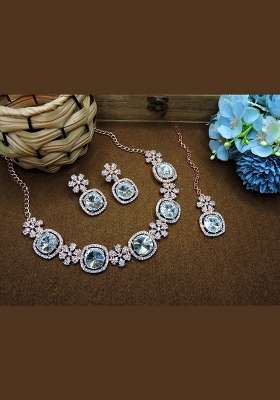 White Alloy American Diamonds And Stone Necklace Set