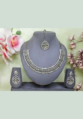 White Alloy American Diamonds and Stone Necklace Set