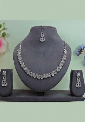 White Alloy American Diamonds and Stone Necklace Set