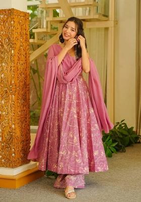 Pink Printed Muslin Kurta Set