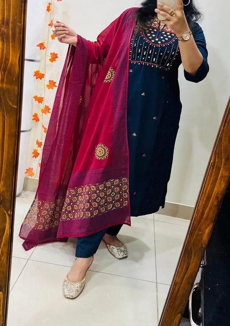 Blue Embroidered Cotton Kurta Set - Indya