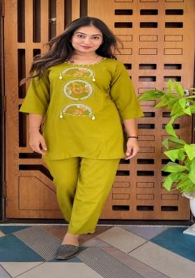 Green Embroidered Cotton Co-Ord Set