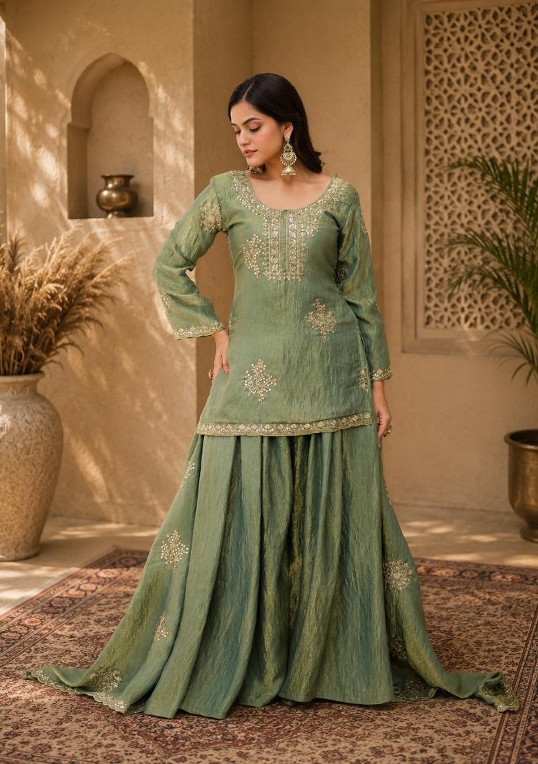 Green Embroidered Silk Kurta Set - Indya