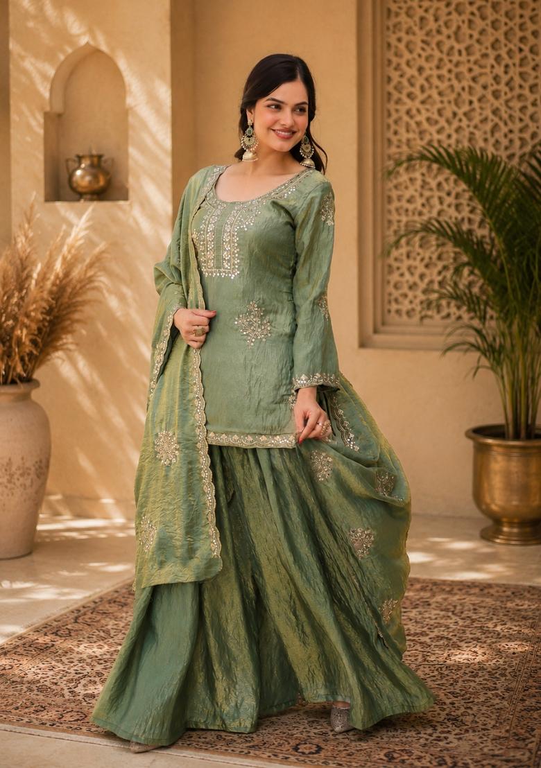 Green Embroidered Silk Kurta Set - Indya