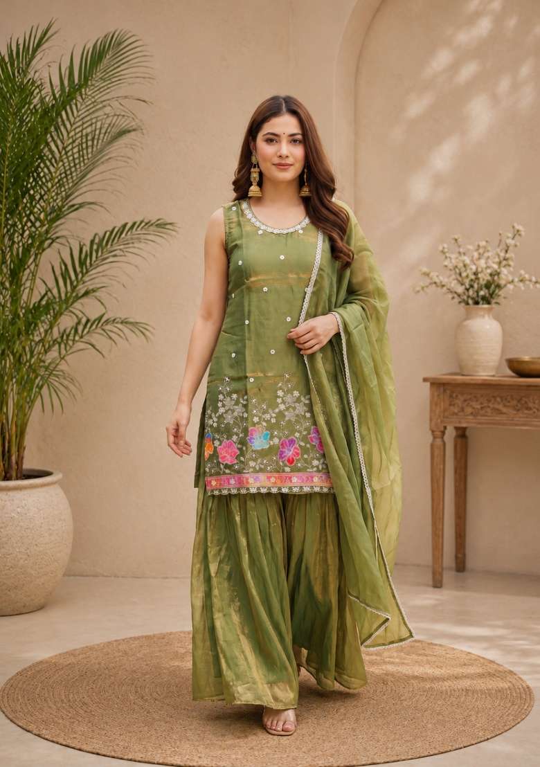 Green Embroidered Fendi Kurta Set - Indya
