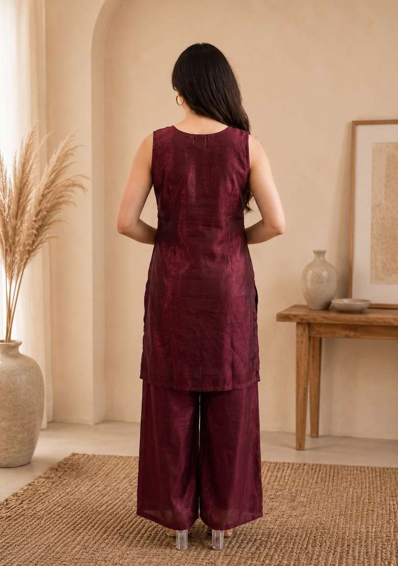 Maroon Embroidered Fendi Kurta Set - Indya