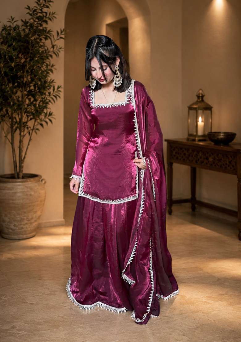 Maroon Embroidered Fendi Kurta Set - Indya