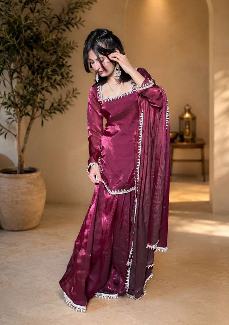 Maroon Embroidered Fendi Kurta Set - Indya
