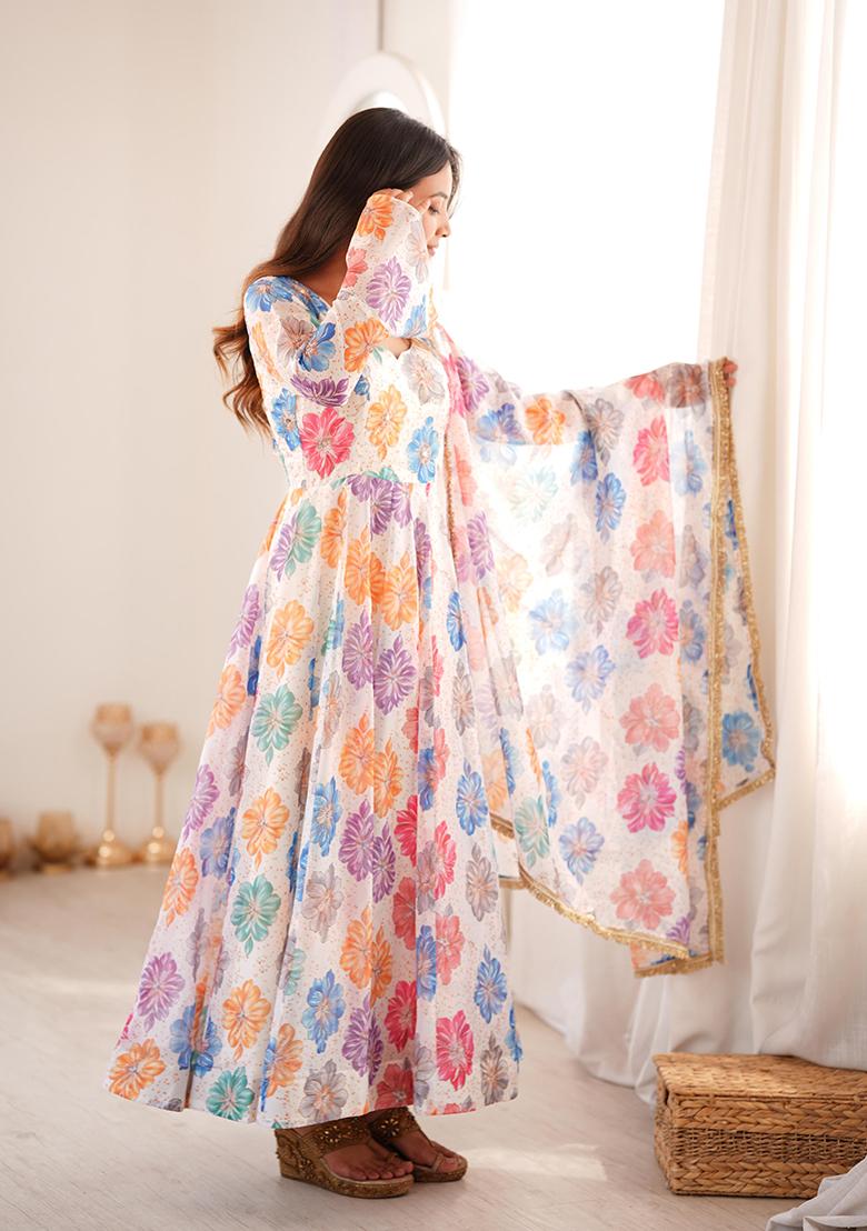 Multicolor Embroidery Organza Kurta Set - Indya
