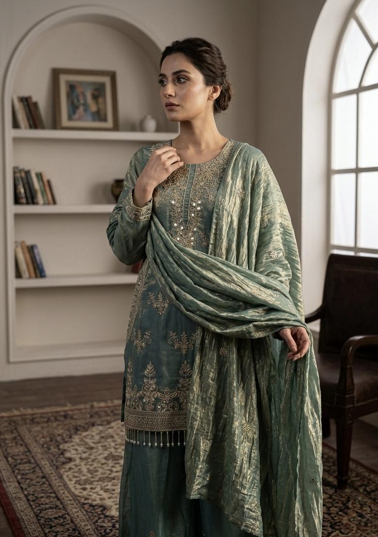 Sky Blue Embroidery Silk Kurta Set - Indya