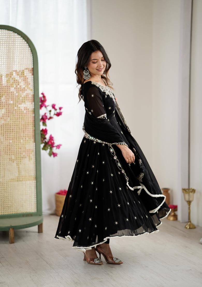 Black Embroidery Faux Blooming Kurta Set - Indya