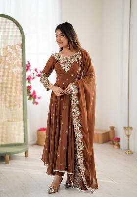 Rust Embroidery Faux Blooming Kurta Set