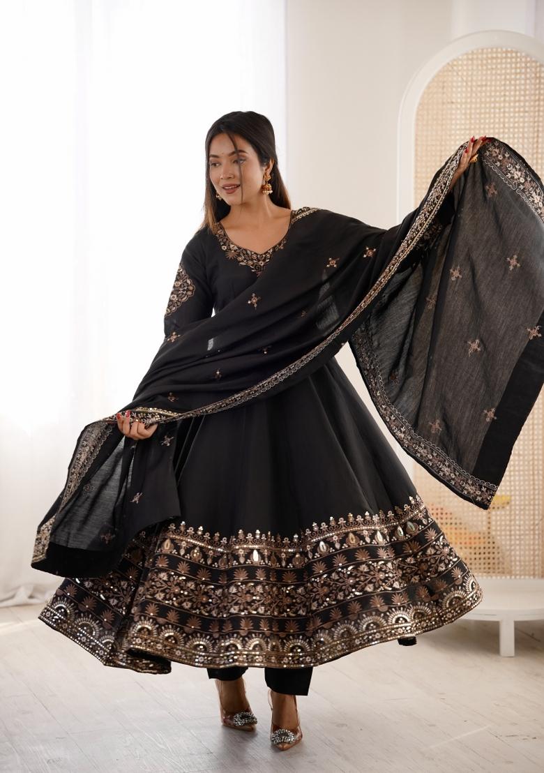 Black Embroidery Silk Kurta Set - Indya