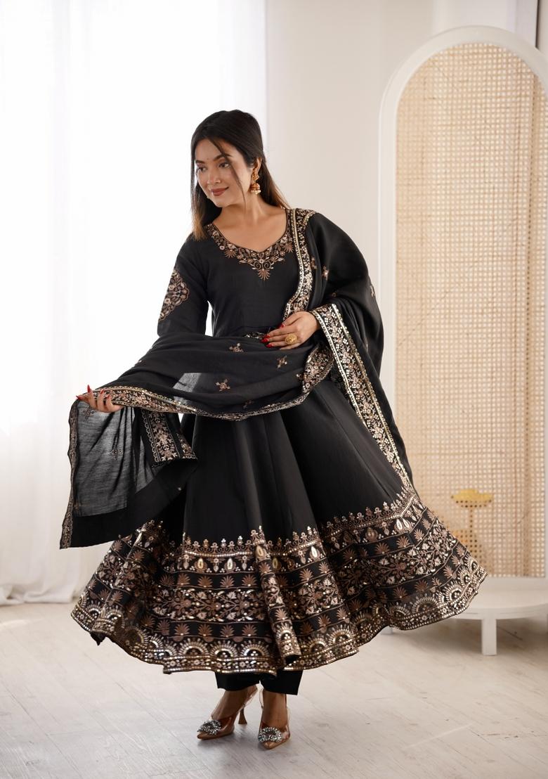 Black Embroidery Silk Kurta Set - Indya