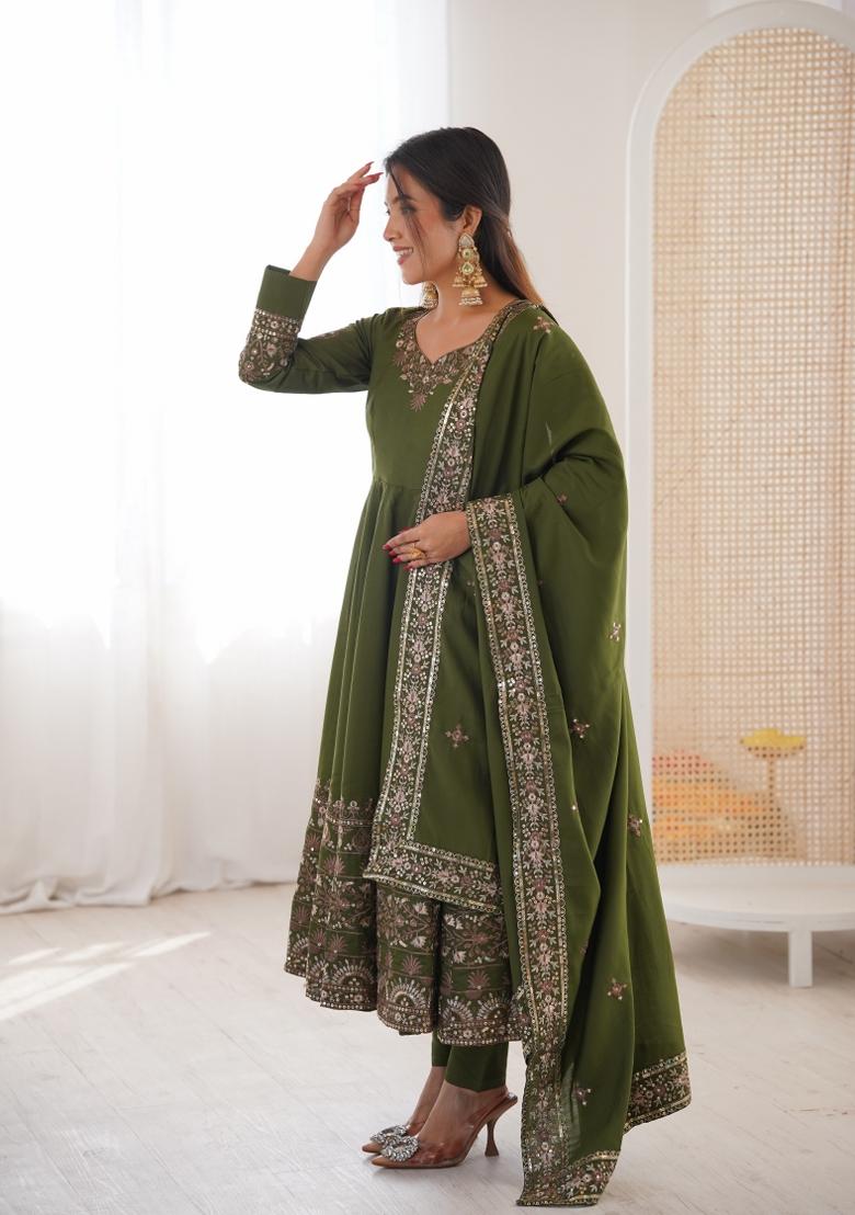 Mehendi Green Embroidery Silk Kurta Set - Indya
