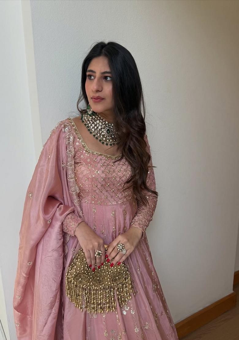 Pink Embroidery Silk Kurta Set - Indya