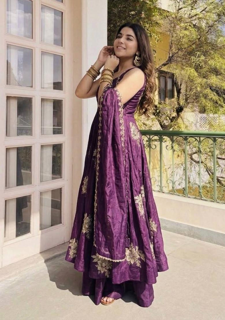 Purple Embroidery Silk Kurta Set - Indya
