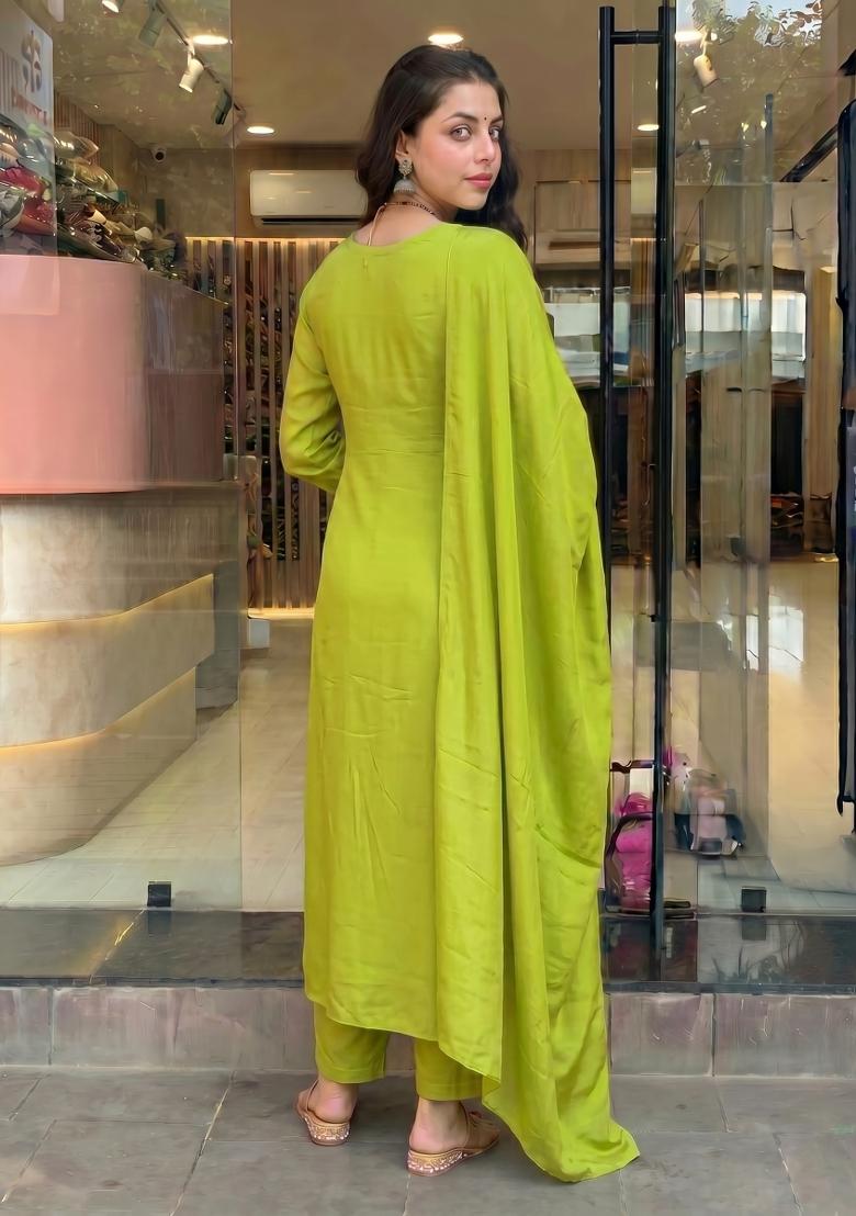 Lemon Embroidery Chinon Kurta Set - Indya