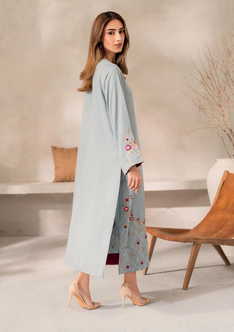 Light Blue Thread Work Silk Kurta Set - Indya