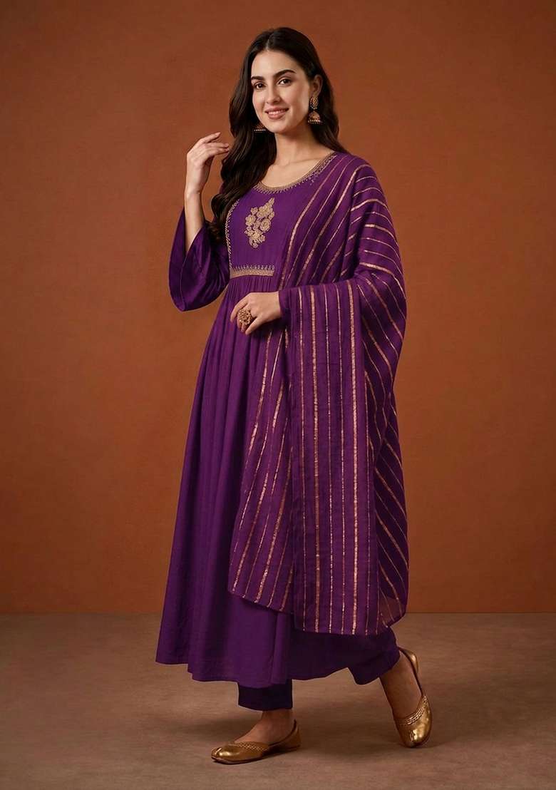 Violet Embroidery Silk Kurta Set - Indya
