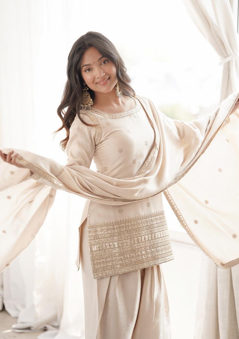 Off White Embroidery Silk Kurta Set - Indya