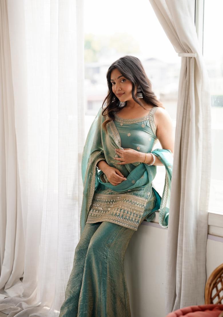 Sea Green Embroidery Silk Kurta Set - Indya