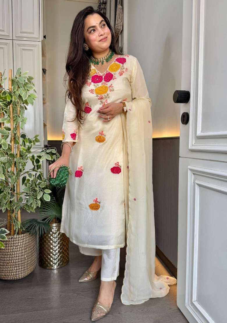 White Embroidery Roman Kurta Set - Indya