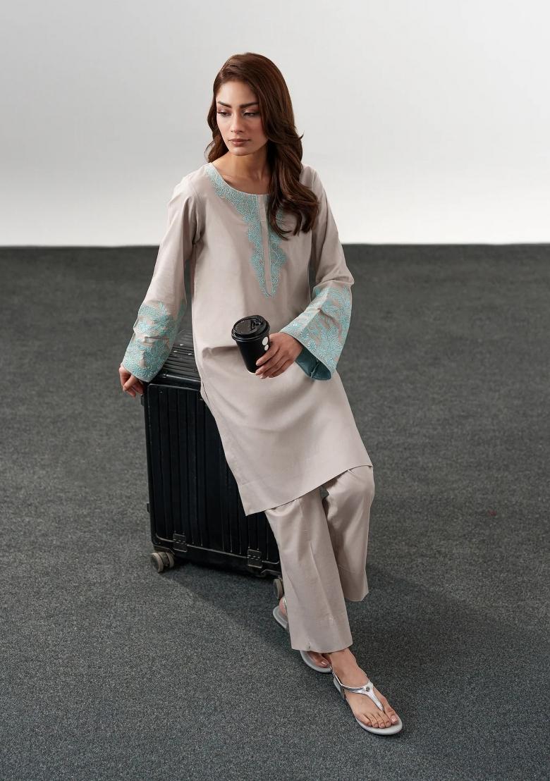 Grey Embroidery Silk Kurta Set - Indya