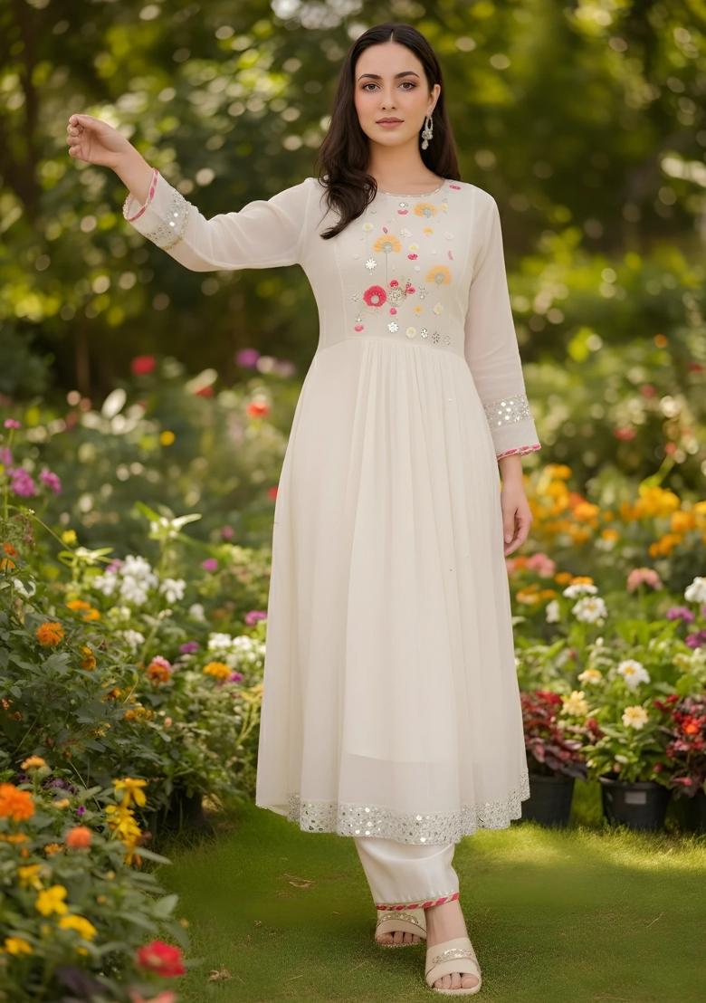 Off White Embroidery Georgette Kurta Set - Indya