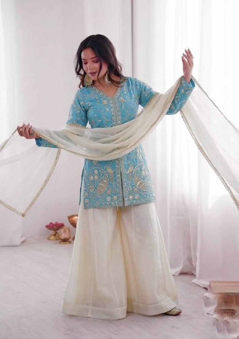 Sky Blue Embroidery Silk Kurta Set - Indya
